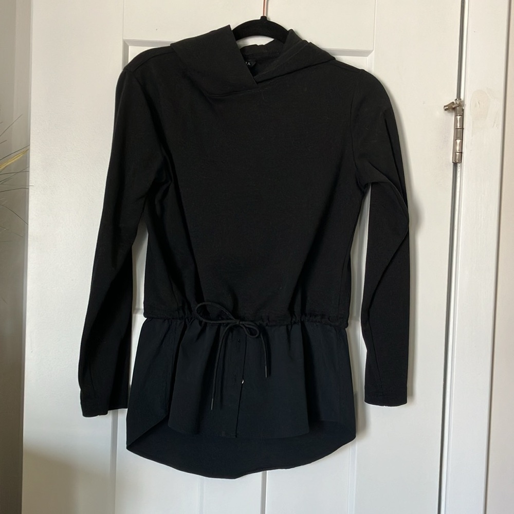 Athleta 2 in 1 hoodie